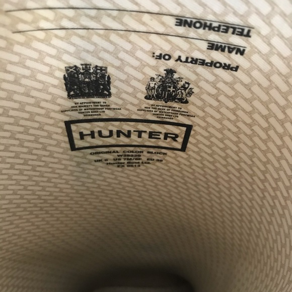 Hunter tall boots and tall socks - Picture 4 of 6